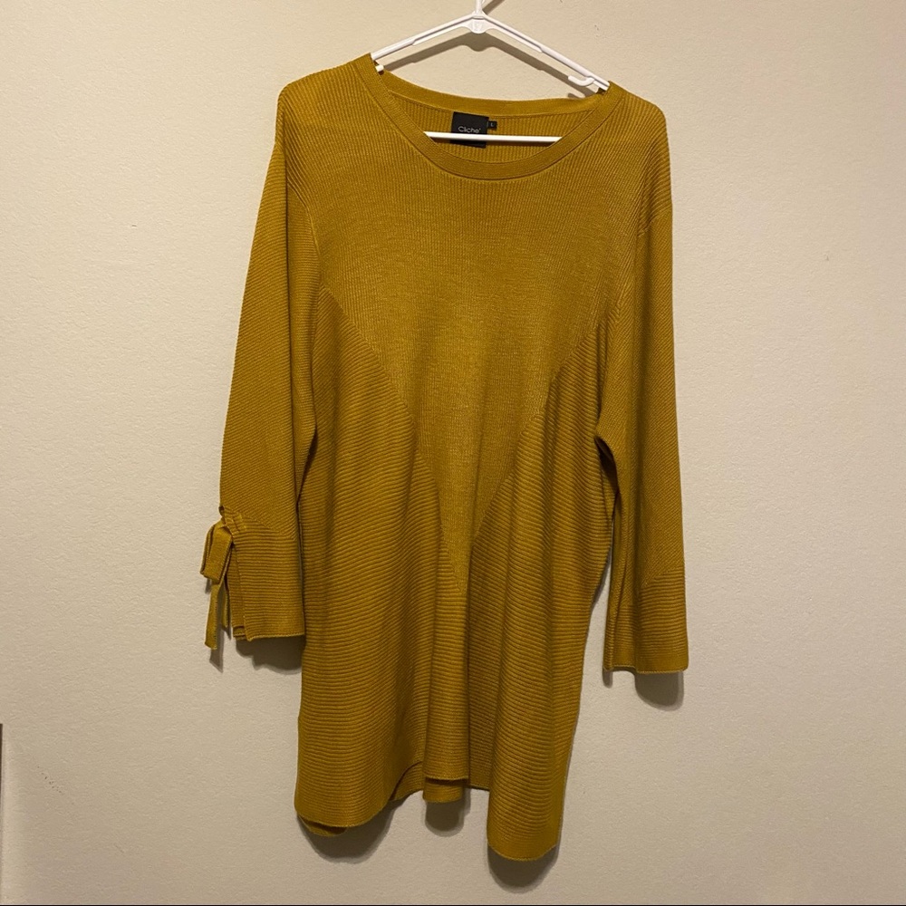 Yellow sweater